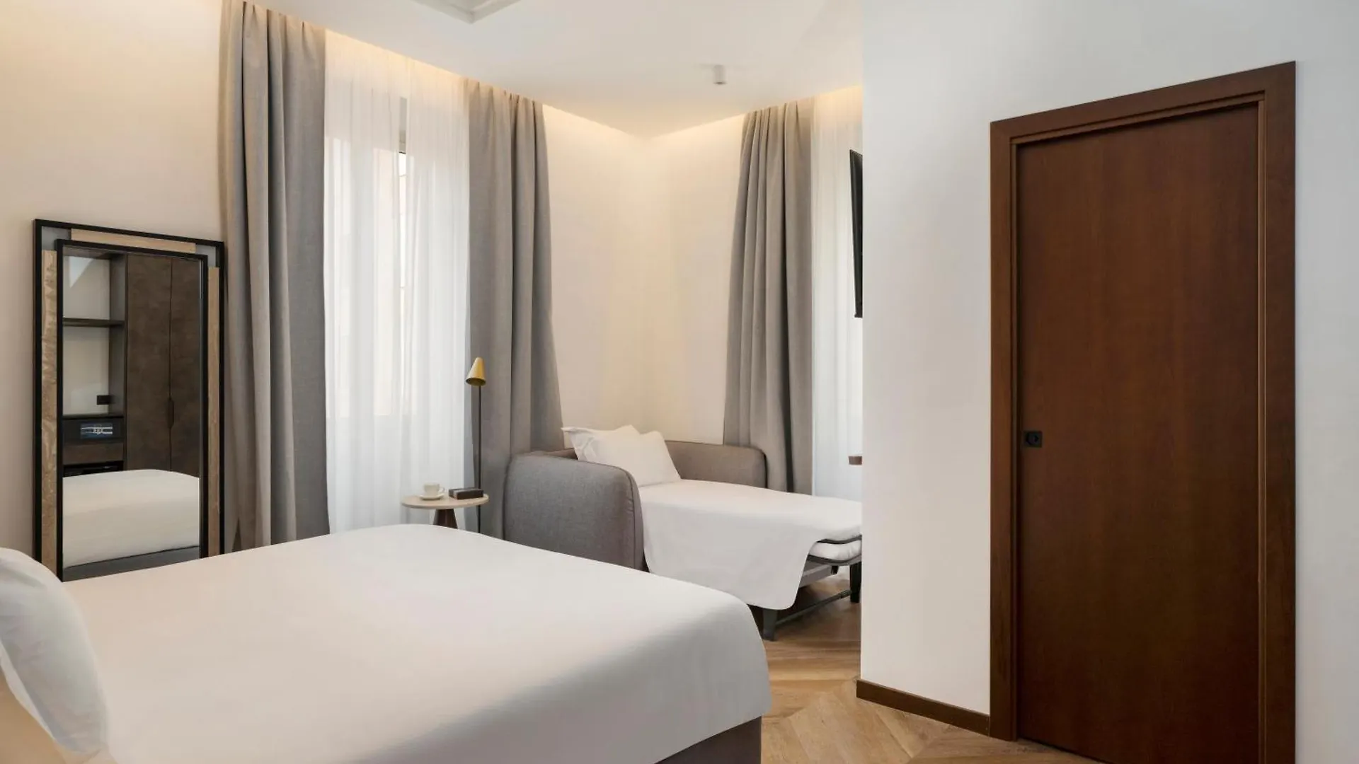 Boutique Hotel Piedra Rome City Centre 3*,  Italy